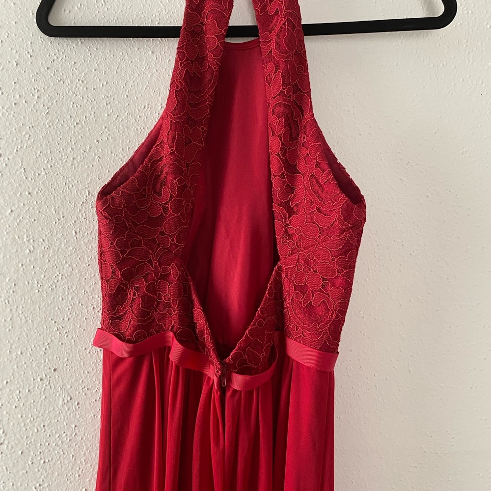 David’s bridal red bridesmaid dress - Picture 4 of 7